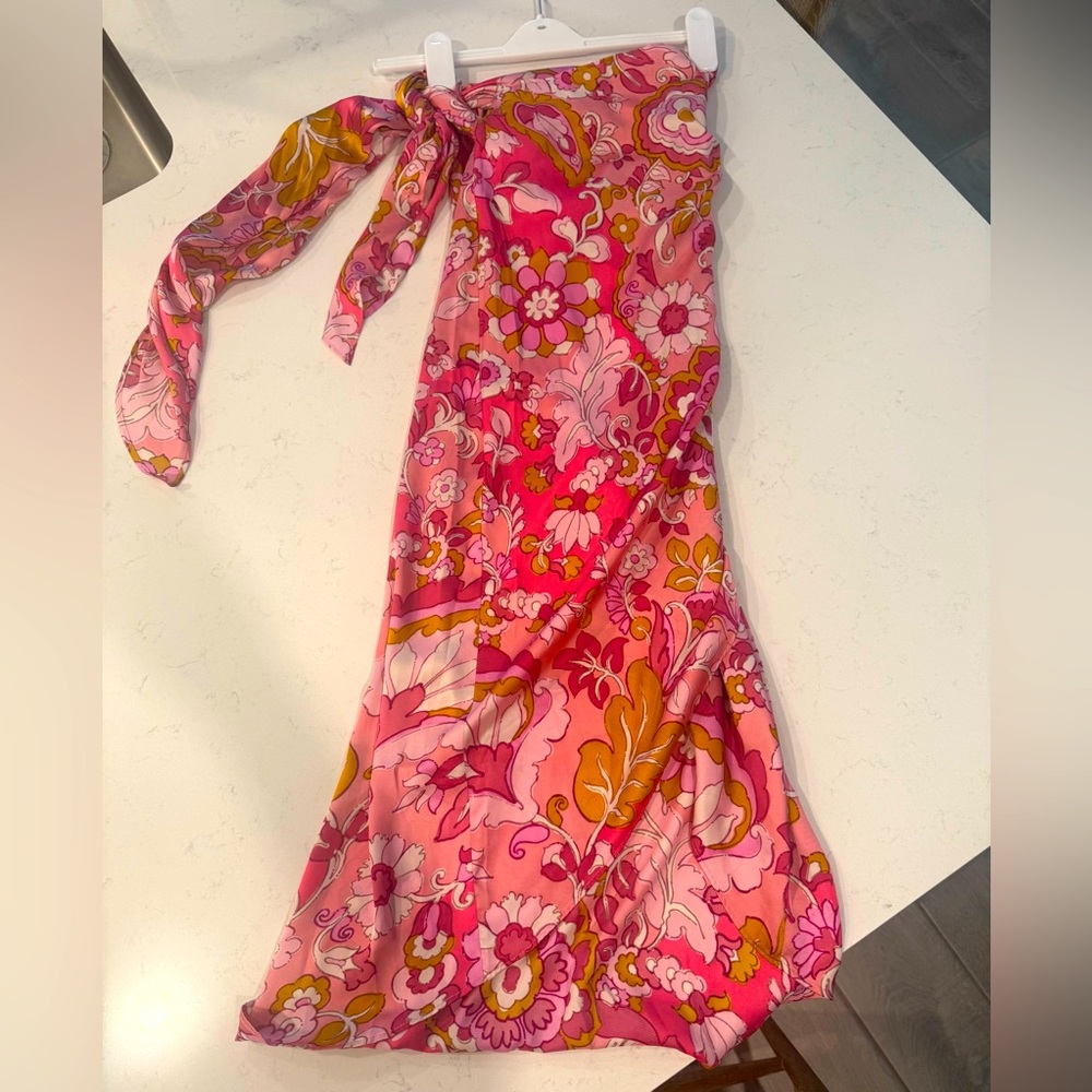 NWOT Forum Pink Floral wrap Midi Skirt - Picture 5 of 12